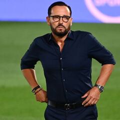 "Olivera ha estado ingenuo, si te recortan hay que dejarle y es más fácil que te piten penalti"