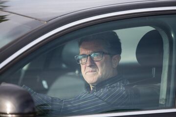 Chendo llegando a la Ciudad Deportiva del Real Madrid. 