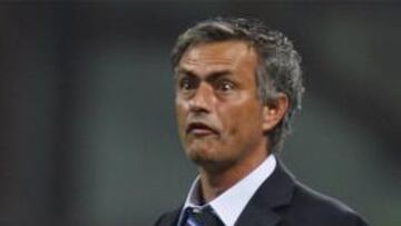 La prensa italiana dice que a Mourinho le tienta entrenar al Madrid