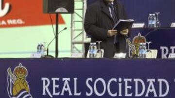 Aperribay, en la Junta General.