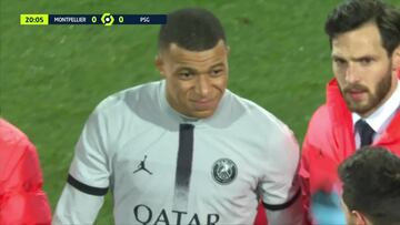 ¡Mala racha!: Mbappé falla penal y sale lesionado 