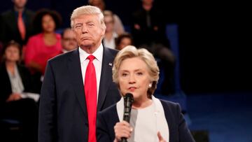 A través de una publicación vía X, Hillary Clinton reacciona al chat grupal donde altos funcionarios de EE.UU. compartieron planes de guerra con un periodista.