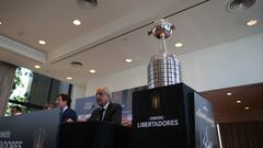 Boca - River: El trofeo de la Libertadores ya está en Buenos Aires