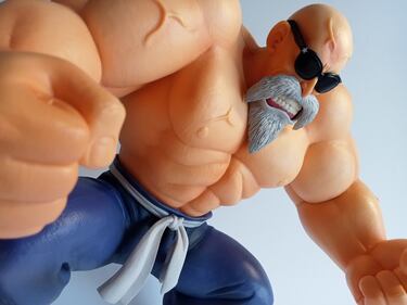 Un hérculeo Mutenroshi junto a los Goku y Krillin más entrañables en tres geniales figuras de los inicios de ‘Dragon Ball’