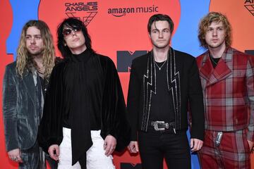 Los integrantes de la banda británica The Struts.