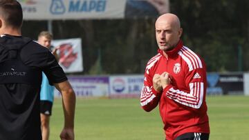 Calero: “Creo en mi plantilla, pero no hemos dado aún con la fórmula magistral”