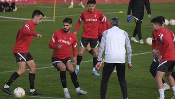 04/03/22 ENTRENAMIENTO SPORTING DE GIJON
 GRUPO