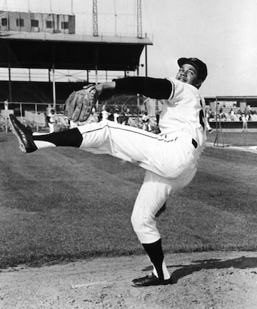 La inigualable t¨¦cnica de Marichal fue lo que provoc¨® su gran ¨¦xito dentro de la MLB. El de Montecristi registr¨® 243 victorias por 142 derrotas, jugando la mayor parte de su carrera con los San Francisco Giants. Se retir¨® en 1975 con los Dodgers tras un breve paso con los Red Sox y 2,303 ponches a su cuenta.