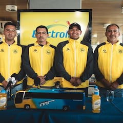 ‘Chupete’ Suazo elige a los primeros fichajes para su debut como DT