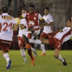 Mauro Bogado: "A Santa Fe le cuesta en Bogotá"