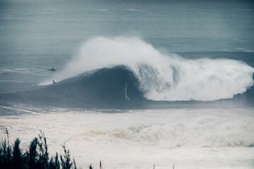 Red Bull Big Wave Awards - Finalista en la categoría cbdMD XXL Biggest Wave. 