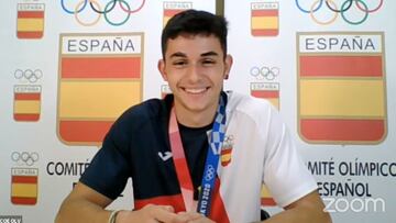 La extraña película que vive Alberto Ginés después del oro: los mensajes de dos leyendas