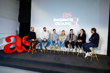 Jesús Mínguez, Niko Shera, Fran Garrigós, Laura Martínez, David García, Sara Álvarez y Vicente Jiménez. 
