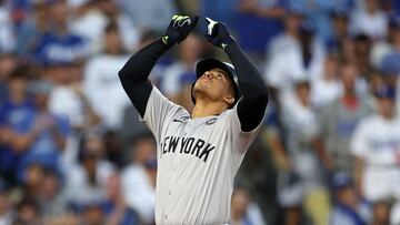 LOS ANGELES, CALIFORNIA - OCTOBER 26: Juan Soto #22 of the New York Yankees celebrates after hitting a home run in the third inning against the Los Angeles Dodgers during Game Two of the 2024 World Series at Dodger Stadium on October 26, 2024 in Los Angeles, California. Harry How/Getty Images/AFP (Photo by Harry How / GETTY IMAGES NORTH AMERICA / Getty Images via AFP)