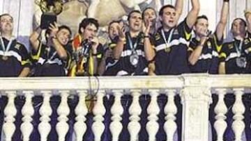 <b>¿CON QUIEN? </b>Algunos jugadores que ganaron el Mundial B con Catalunya podrían jugar con España.