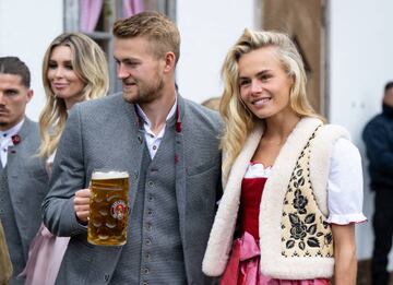 Matthijs de Ligt y Annekee Molenaar.