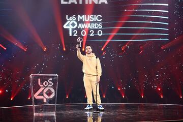 C Tangana recogió el premio de Categoría Latina al Mejor artista o grupo urbano.