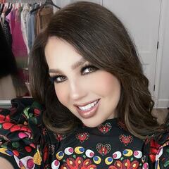 Thalía se entera que la sigue Nadia Comăneci en sus redes sociales; así festejó