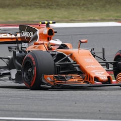 Vandoorne: "Necesitamos urgentemente más potencia"