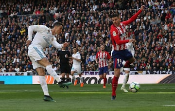 Cristiano Ronaldo marca el 1-0.