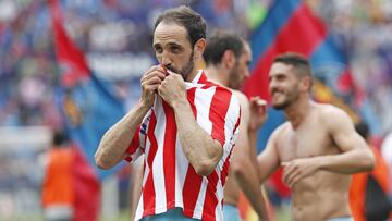 Juanfran, tras el Levante-Atl&eacute;tico, su &uacute;ltimo partido oficial como rojiblanco.