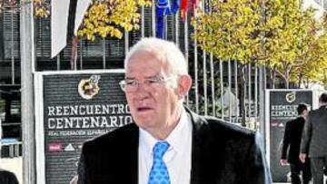 Luis podría volver al Atlético.