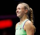 Bertens revalida título en San Petersburgo y se cae de Dubái