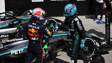 Max Verstappen felicita a George Russel tras su victoria con el Mercedes en el GP de Canadá de Fórmula 1 (F1).
