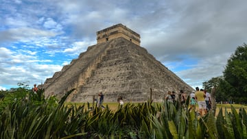 Newly discovered altar tells story of turbulence in the Mayan city of Tikal