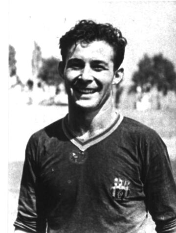 Años en el club: 1942-1955 | Goles totales con el FC Barcelona: 230