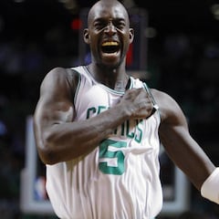 Garnett ganó 335 millones y obligó a crear el salario máximo