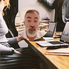 Eneko Martínez, experto en RRHH: “La paga extra de Navidad no se abona si estás de baja, salvo si cumples estas excepciones”