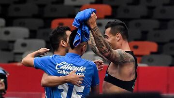 Los analistas deportivos estuvieron pendientes al juego de Cruz Azul ante Querétaro debido a la milenaria anotación.
