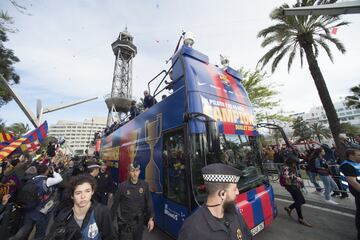 Barça's open-top bus parade after Liga-Copa double