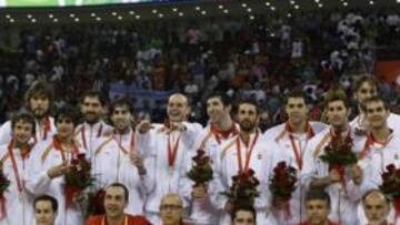 <b>PLATA OLÍMPICA. </b>La última vez que los hermanos Gasol, Rudy Fernández y Calderón jugaron juntos en la Selección fue en los Juegos de Pekín. España fue subcampeona.
