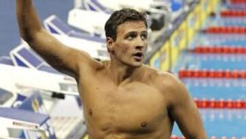 <b>IMBATIBLE. </b>Lochte sale del agua ayer después de ganar una de las dos pruebas en las que participó.