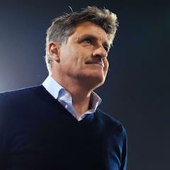 El ‘maestro’ Míchel conquista Arabia Saudí: dos años más