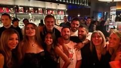 Sofía Vergara, de fiesta con Messi, Suárez y Jordi Alba