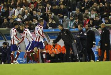Tiago fué sustituido por Mario Suárez.