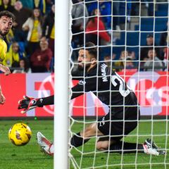 Aprobados y suspensos del Valencia: Al equipo le sobran los cinco últimos minutos