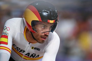 El español ha terminado cuarto a cuatro puntos de la medalla de bronce con un total de 127 puntos. El ciclista ha brillado en la prueba de puntos en la que acabó tercero con una gran remontada. El oro fue para el francés Benjamin Thomas (164), la plata para el portugués Iuri Leitao (153) y el bronce lo ganó el belga Fabio van den Bossche (131).