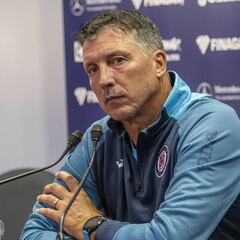 Cruz Azul sufre cuando estrena director técnico