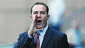 <B>LO TIENE CLARO</B>. Víctor Fernández está seguro que saldrán adelante.