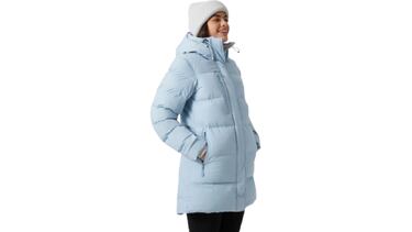 Descubre la colección de otoño-invierno 2025 de Helly Hansen: ropa especializada para la ciudad, el mar y la montaña
