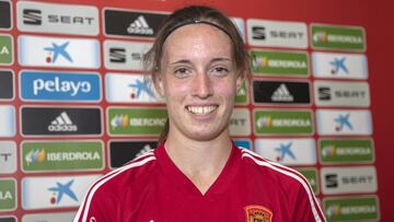 "Mi referente es Alexia Putellas, me veo muy de su estilo"