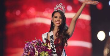 Ella es Catriona Gray, la actual Miss Universo.