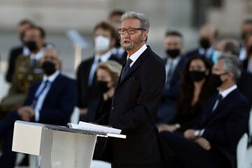 Hernando Fernández Calleja, hermano del periodista José María Calleja, fallecido por coronavirus en Madrid, durante su intervención en el homenaje de Estado a las víctimas de la pandemia de coronavirus.