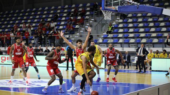 Patrick Beverley se deshace del Granca en el exilio de Bulgaria