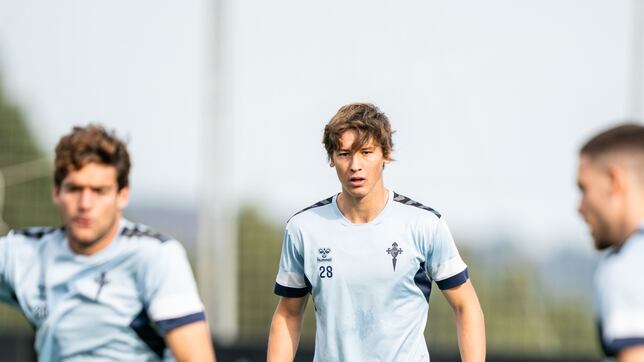 Fer López entrena para el debut