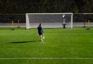 Cristiano Ronaldo se enfrenta a un robot invencible: no se pierdan el resultado